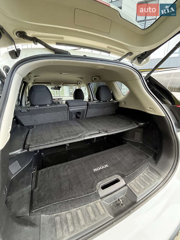 Внедорожник / Кроссовер Nissan Rogue 2019 в Львове