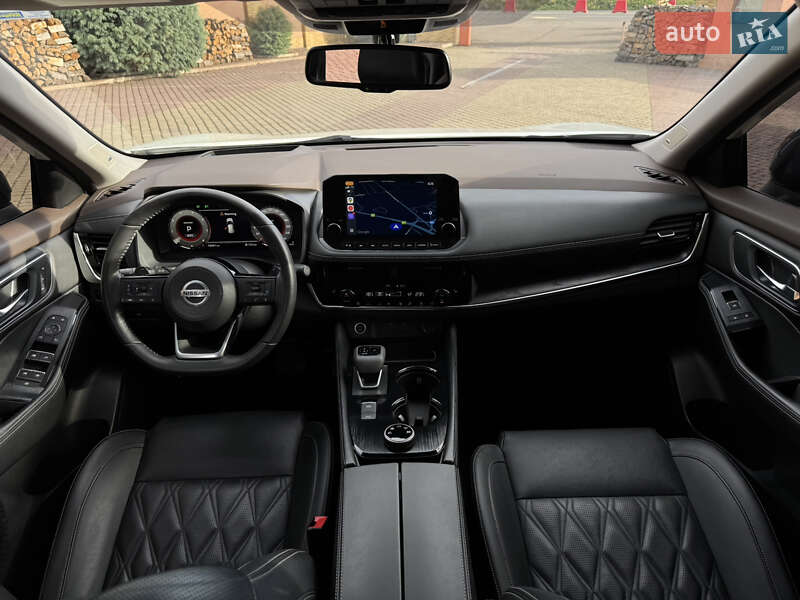 Внедорожник / Кроссовер Nissan Rogue 2021 в Мукачево