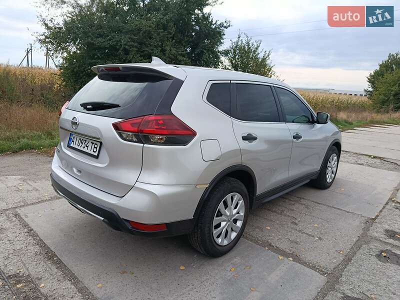 Позашляховик / Кросовер Nissan Rogue 2018 в Києві