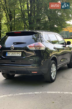 Внедорожник / Кроссовер Nissan Rogue 2016 в 