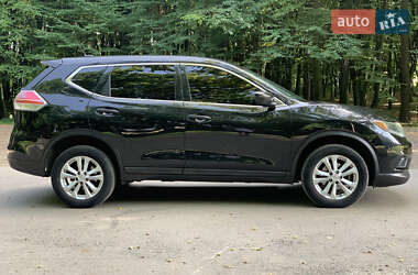 Внедорожник / Кроссовер Nissan Rogue 2016 в 