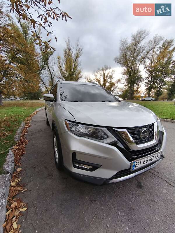 Позашляховик / Кросовер Nissan Rogue 2019 в Кременчуці