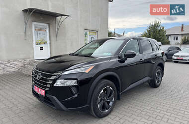 Nissan Rogue 2024