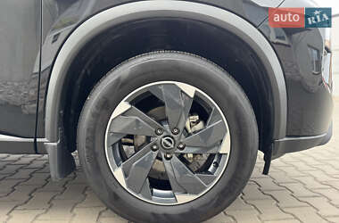 Внедорожник / Кроссовер Nissan Rogue 2024 в 