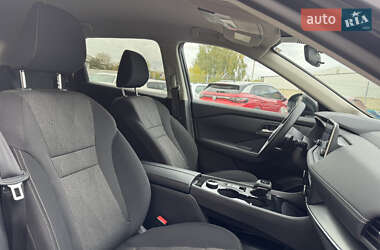 Внедорожник / Кроссовер Nissan Rogue 2024 в 