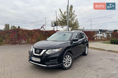 Nissan Rogue 2018