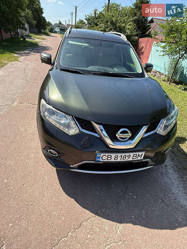 Позашляховик / Кросовер Nissan Rogue 2016 в Чернігові