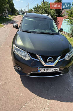 Внедорожник / Кроссовер Nissan Rogue 2016 в 