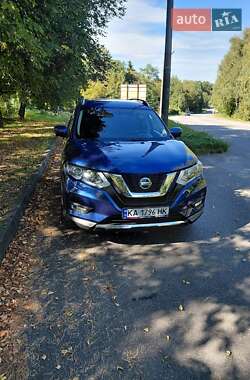 Внедорожник / Кроссовер Nissan Rogue 2018 в Киеве
