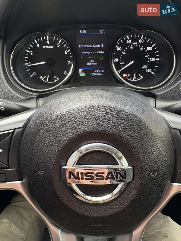 Внедорожник / Кроссовер Nissan Rogue 2017 в Дублянах