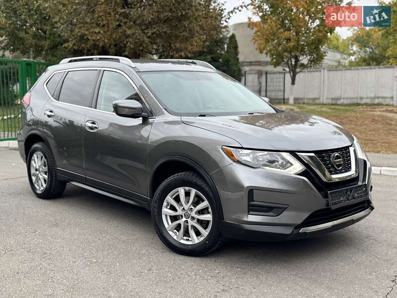 Позашляховик / Кросовер Nissan Rogue 2018 в Харкові