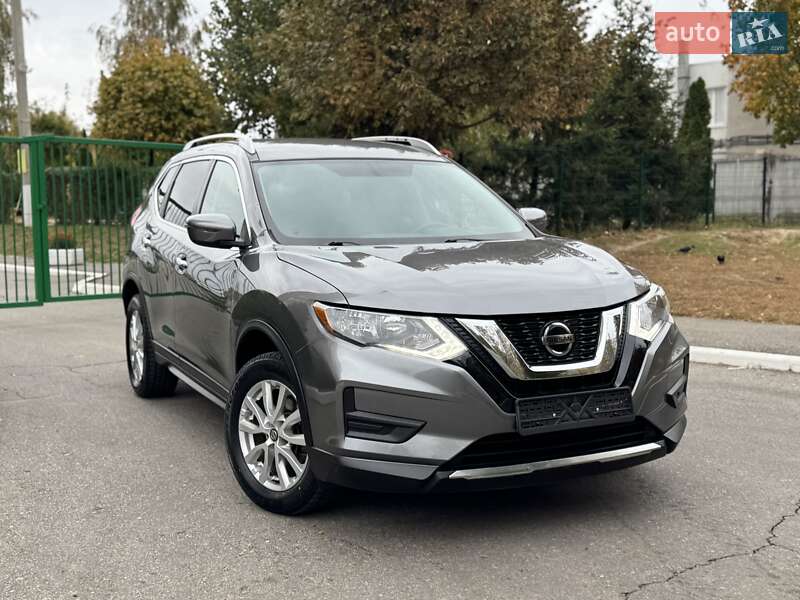Позашляховик / Кросовер Nissan Rogue 2018 в Харкові