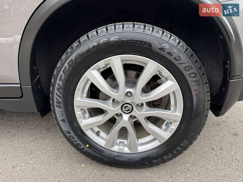 Позашляховик / Кросовер Nissan Rogue 2018 в Харкові