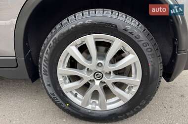 Позашляховик / Кросовер Nissan Rogue 2018 в 