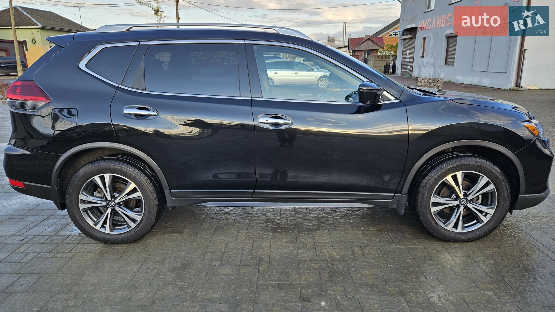 2019 Nissan Rogue - мініатюра 4