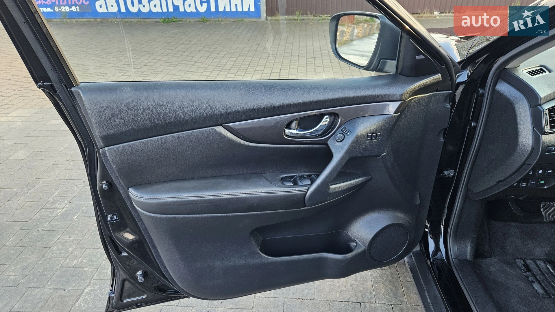 2019 Nissan Rogue - мініатюра 9