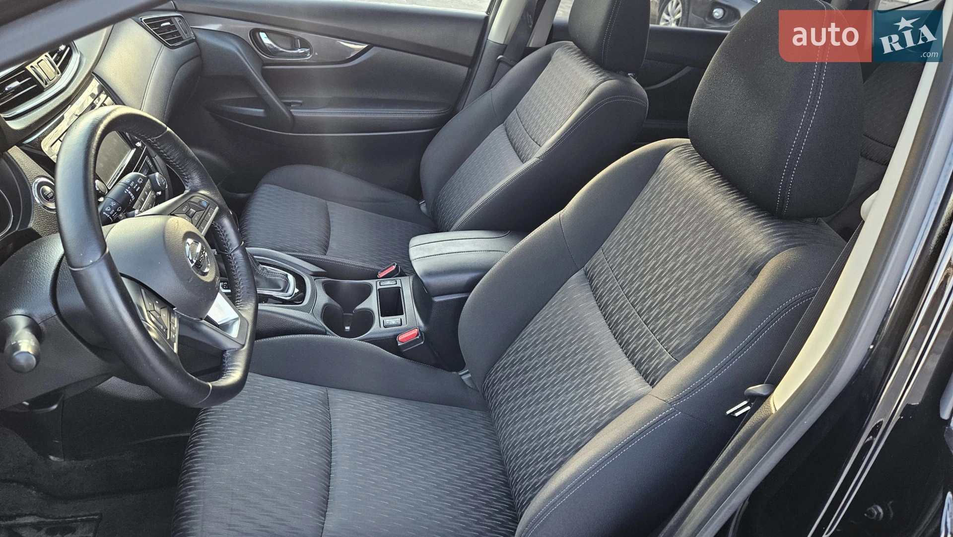2019 Nissan Rogue - мініатюра 10
