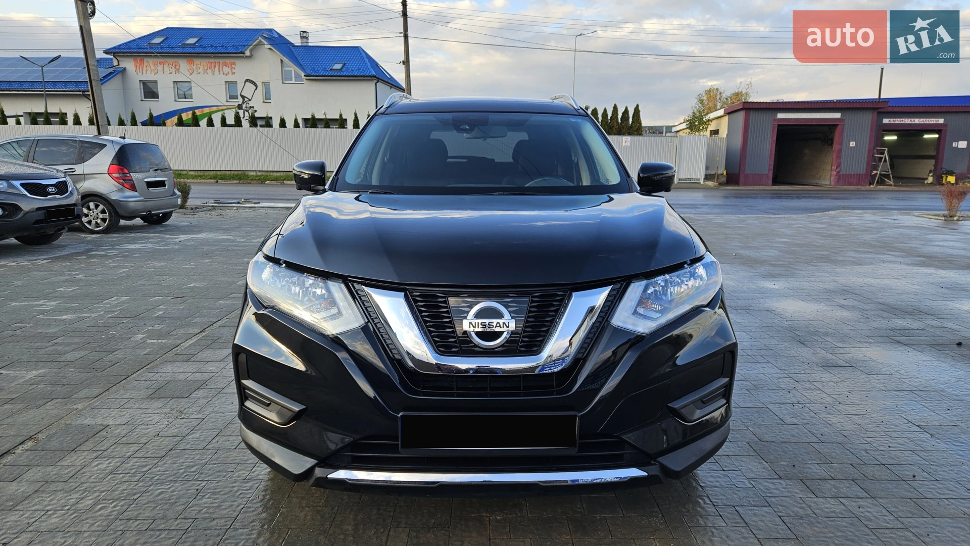 2019 Nissan Rogue - мініатюра 2