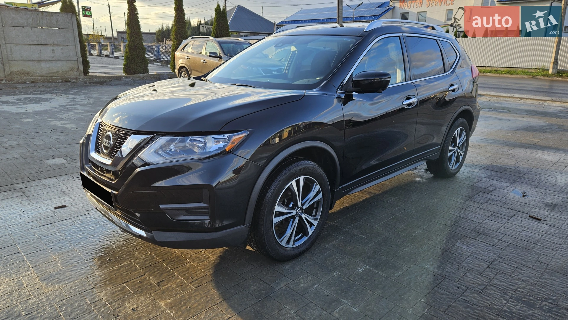 2019 Nissan Rogue - мініатюра 3