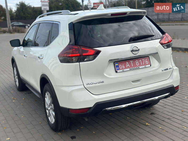 Внедорожник / Кроссовер Nissan Rogue 2019 в Житомире