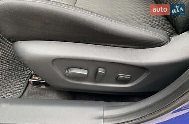 Внедорожник / Кроссовер Nissan Rogue 2017 в 