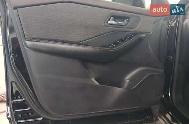 Внедорожник / Кроссовер Nissan Rogue 2021 в 