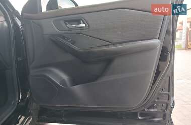 Внедорожник / Кроссовер Nissan Rogue 2021 в 