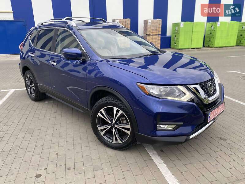 Позашляховик / Кросовер Nissan Rogue 2018 в Білій Церкві