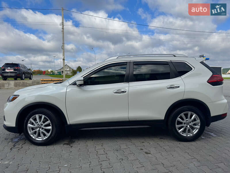 Позашляховик / Кросовер Nissan Rogue 2017 в Кам'янець-Подільському фото 2 Позашляховик / Кросовер Nissan Rogue 2017 в Кам'янець-Подільському