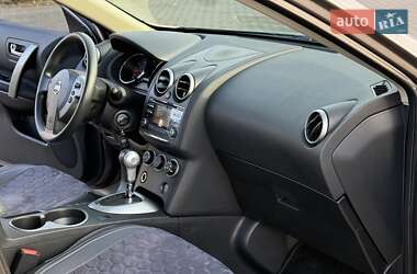 Внедорожник / Кроссовер Nissan Rogue 2015 в 