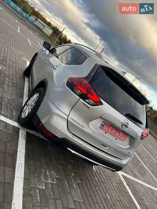 Внедорожник / Кроссовер Nissan Rogue 2019 в Шептицькому