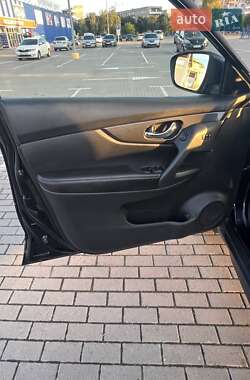 Внедорожник / Кроссовер Nissan Rogue 2019 в 