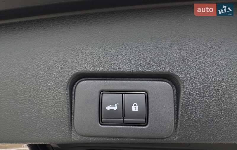 Позашляховик / Кросовер Nissan Rogue 2024 в Києві фото 38 Позашляховик / Кросовер Nissan Rogue 2024 в Києві