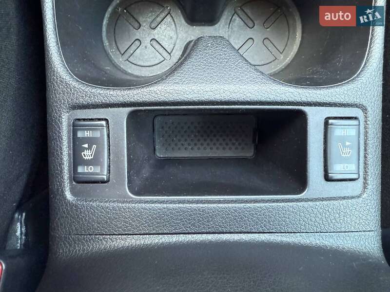 Позашляховик / Кросовер Nissan Rogue 2015 в Києві фото 26 Позашляховик / Кросовер Nissan Rogue 2015 в Києві