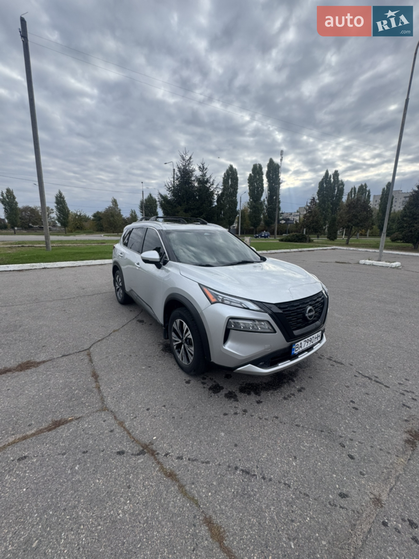2021 Nissan Rogue - мініатюра 3