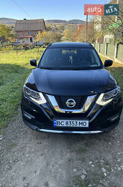 Внедорожник / Кроссовер Nissan Rogue 2016 в Добромиле