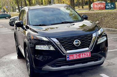 Позашляховик / Кросовер Nissan Rogue 2021 в Києві