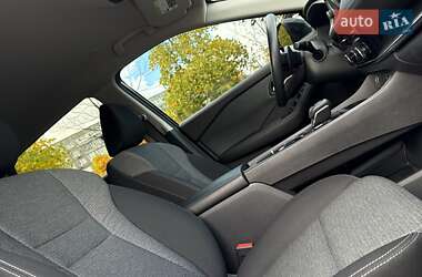 Внедорожник / Кроссовер Nissan Rogue 2022 в 