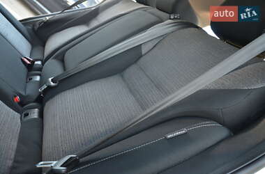 Внедорожник / Кроссовер Nissan Rogue 2021 в 