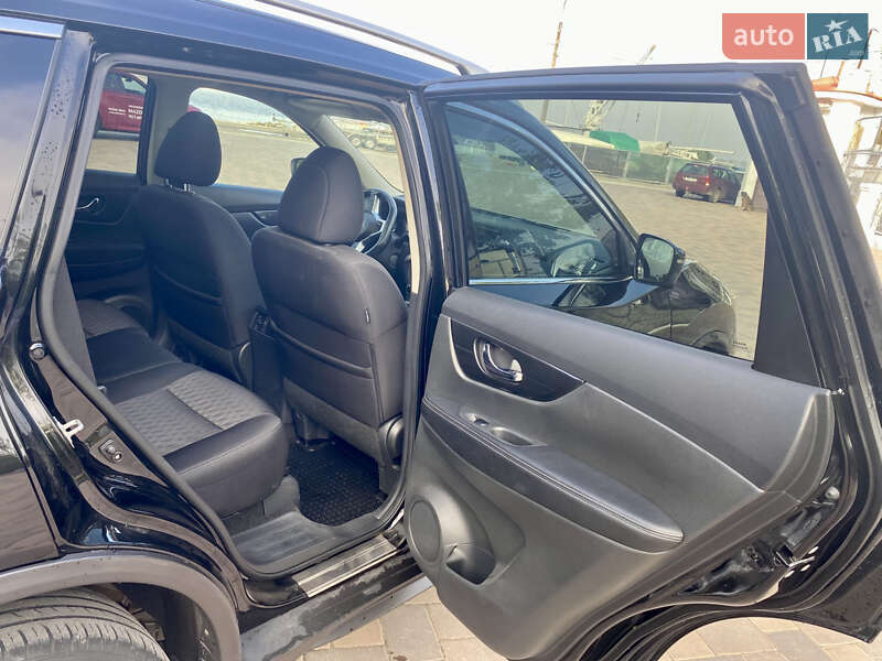 Позашляховик / Кросовер Nissan Rogue 2017 в Миколаєві фото 24 Позашляховик / Кросовер Nissan Rogue 2017 в Миколаєві