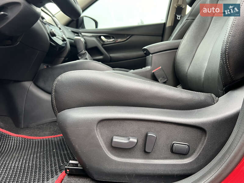 Внедорожник / Кроссовер Nissan Rogue 2017 в Киеве фото 31 Внедорожник / Кроссовер Nissan Rogue 2017 в Киеве