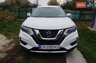 Позашляховик / Кросовер Nissan Rogue 2017 в Черкасах