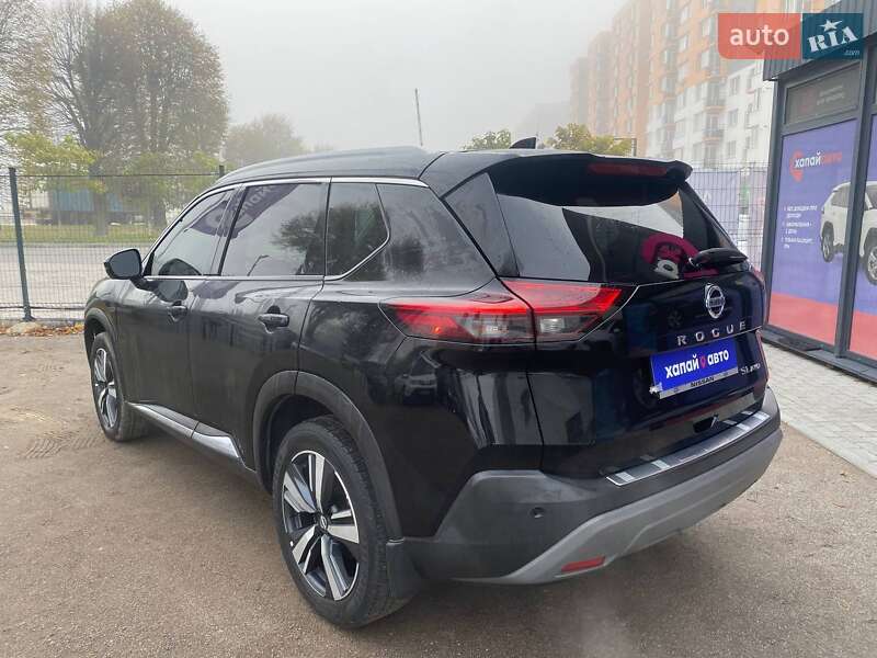Позашляховик / Кросовер Nissan Rogue 2021 в Вінниці