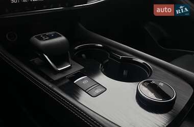 Внедорожник / Кроссовер Nissan Rogue 2021 в 