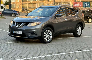 Внедорожник / Кроссовер Nissan Rogue 2016 в 