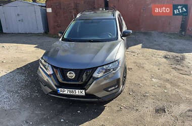 Позашляховик / Кросовер Nissan Rogue 2018 в Запоріжжі