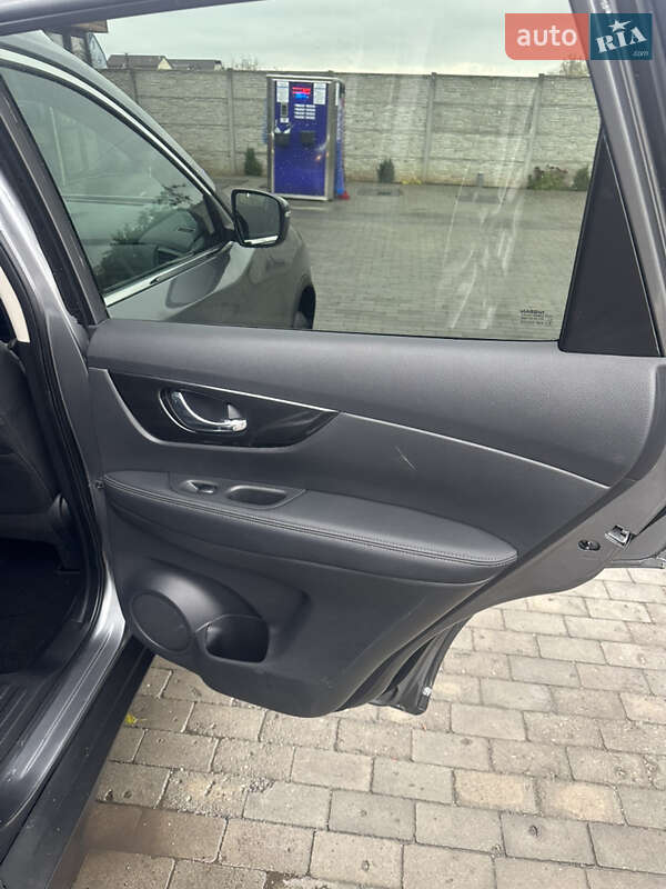 Внедорожник / Кроссовер Nissan Rogue 2018 в Новой Водолаге фото 11 Внедорожник / Кроссовер Nissan Rogue 2018 в Новой Водолаге