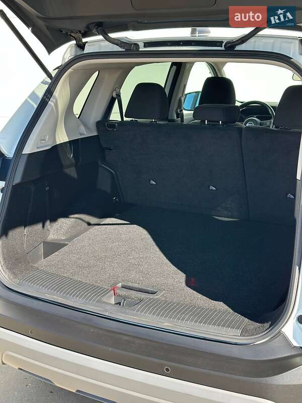 Позашляховик / Кросовер Nissan Rogue 2023 в Києві фото 55 Позашляховик / Кросовер Nissan Rogue 2023 в Києві