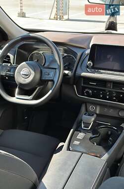 Nissan Rogue 2023