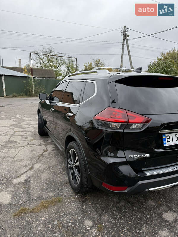 Внедорожник / Кроссовер Nissan Rogue 2019 в Миргороде